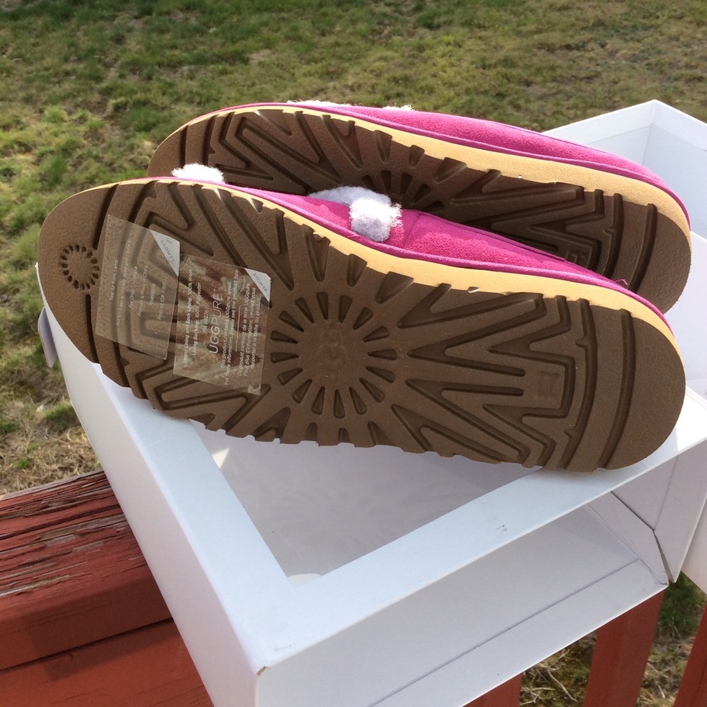 Ugg Slide Slippers - Picture 4 of 7